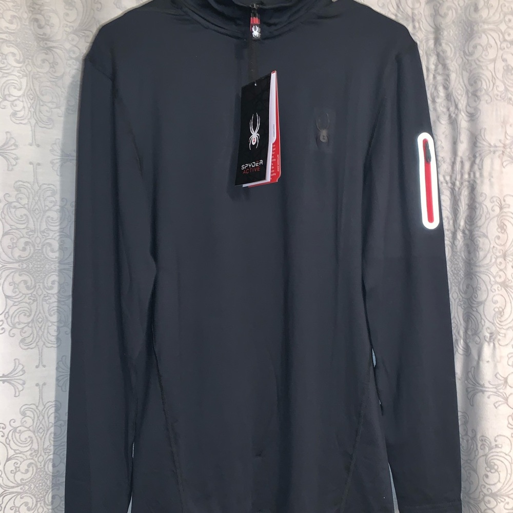 Spyder 🕷 Active Men’s Top NWT Medium halfzip